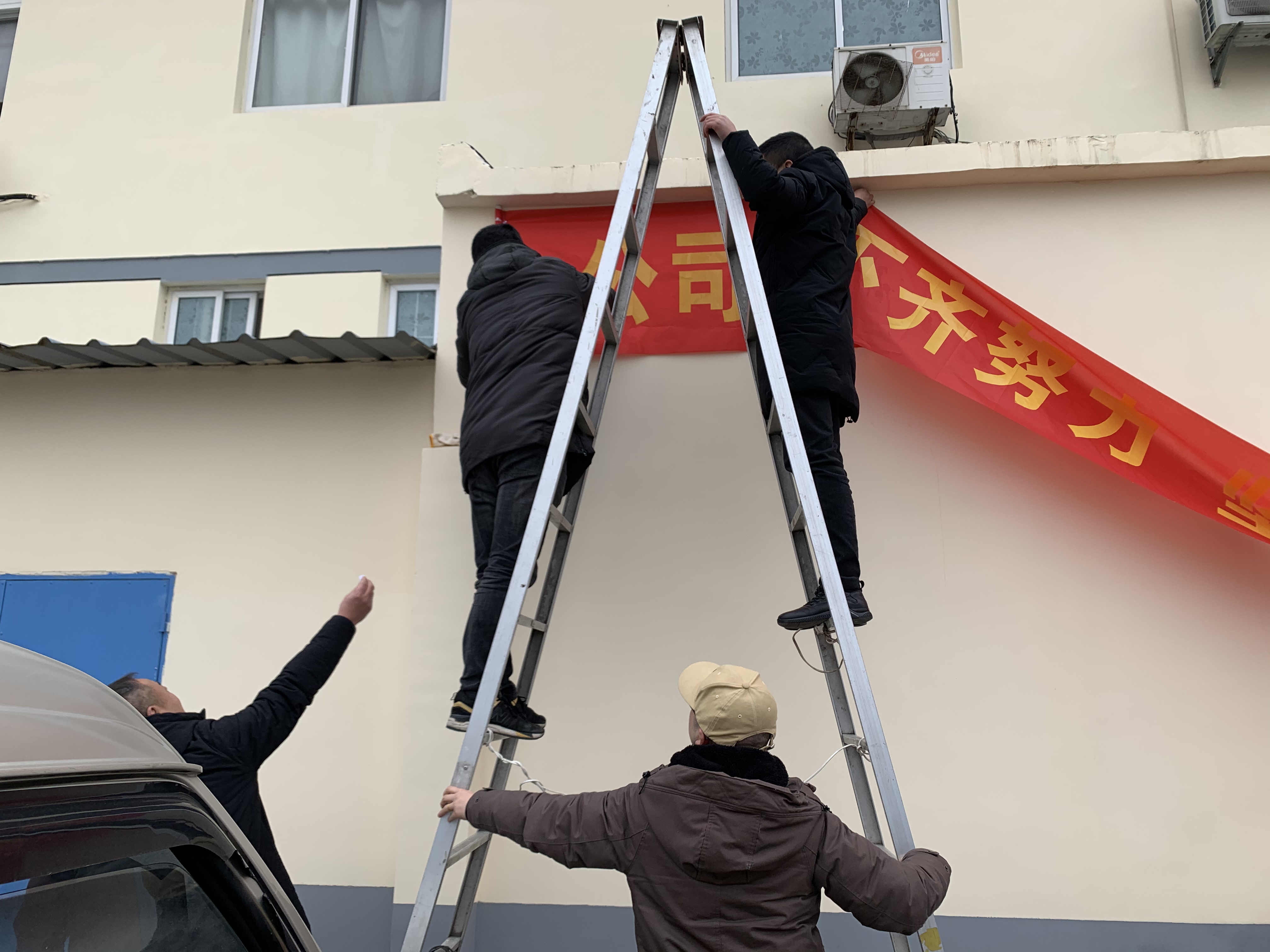 图4.jpg